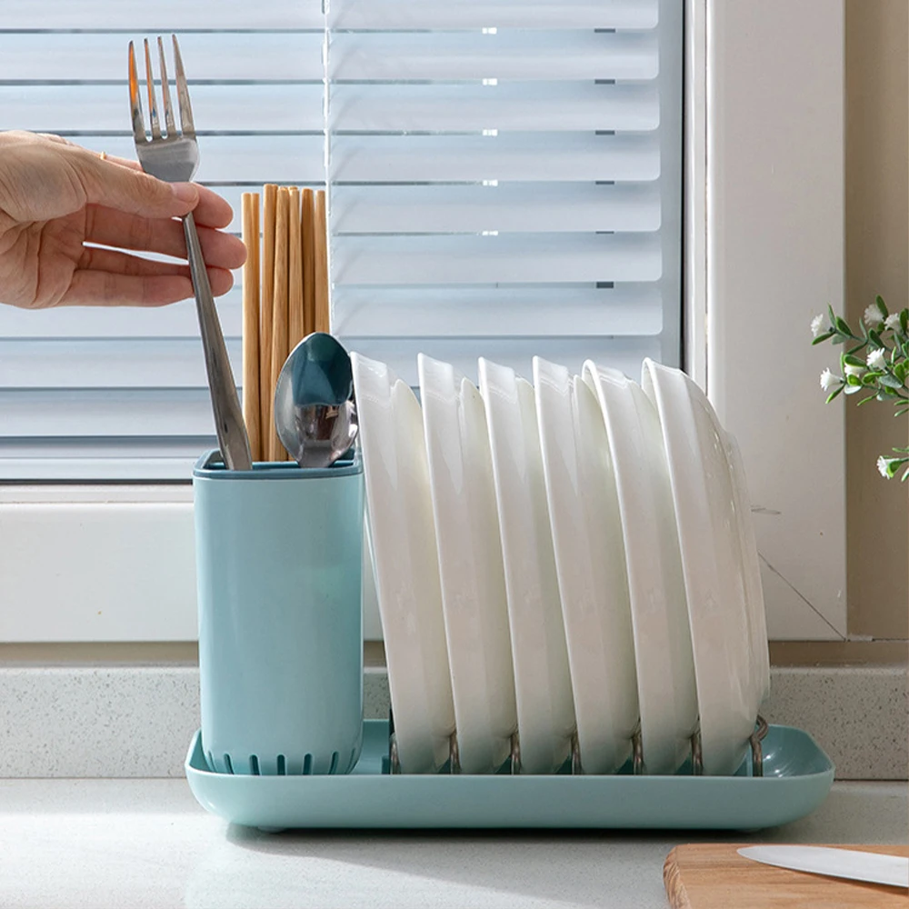 Стеллаж для кухонной столовой для хранения посуды и вилки 
Стеллаж для кухонной столовой для хранения посуды и вилки