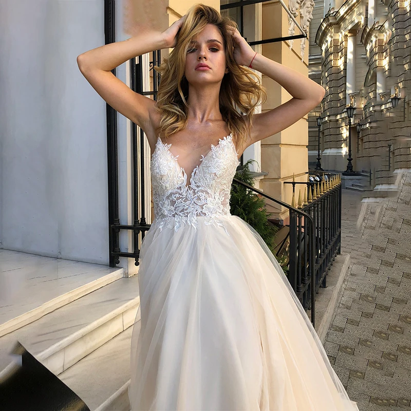 

POEO Classic A-LINE Wedding Dress V-neck Backless Appliques Bride Gown Floor-Length Court Train Vestido De Novia For Women