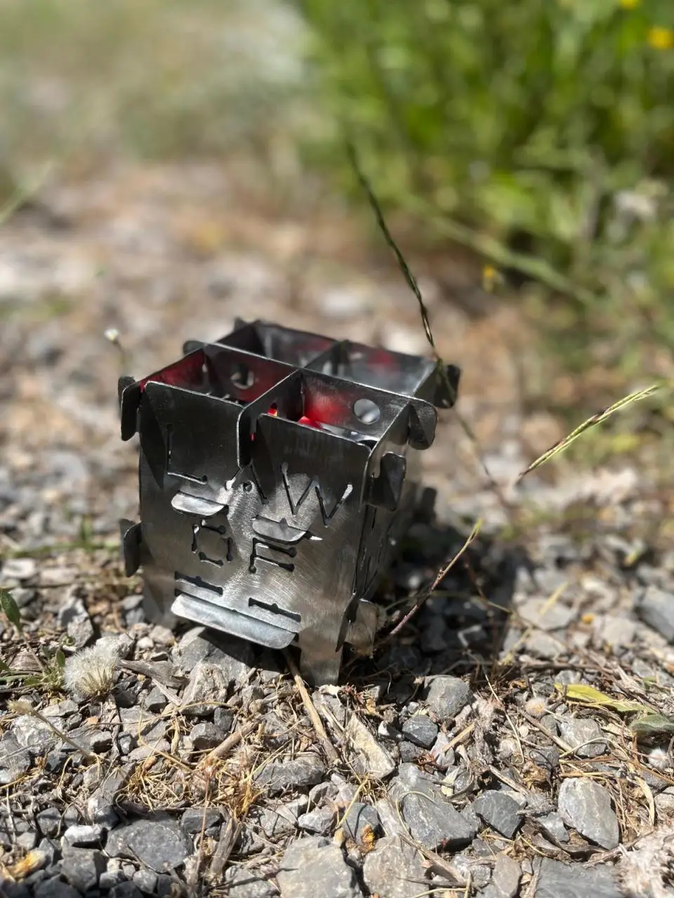 (Law Of Nature Sports) Quick Setup Firebox - Cooker (Small) Camping Wood Stove Portable Folding Wood Burning Backpacking Stove
(Law Of Nature Sports) Quick Setup Firebox - Cooker (Small) Camping Wood Stove Portable Folding Wood Burning Backpacking Stove