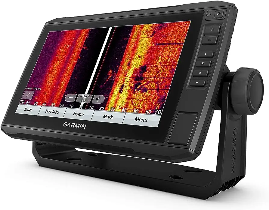 

Garmin ECHOMAP UHD 93sv with GT56UHD-TM Transducer 9" Keyed-Assist Touchscreen Chartplotter with U.S. LakeVü g3