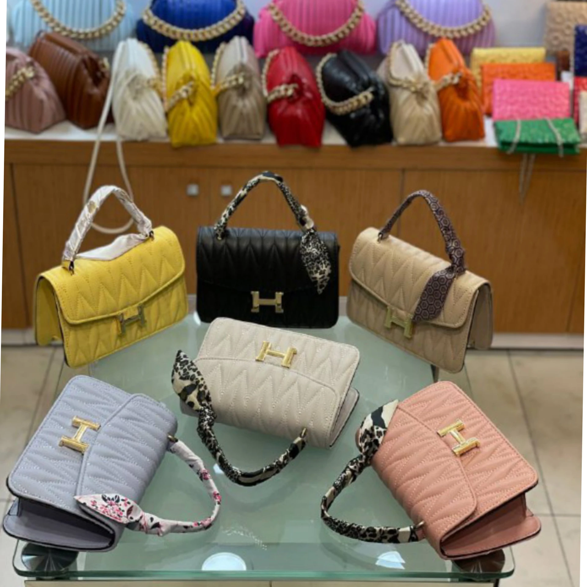 2022 модная женская сумка, повседневный наплечный ремешок, роскошный дизайн, хорошее качество, новая летняя модная сумка для вечерние ринки, н...
2022 модная женская сумка, повседневный наплечный ремешок, роскошный дизайн, хорошее качество, новая летняя модная сумка для вечерние ринки, н...