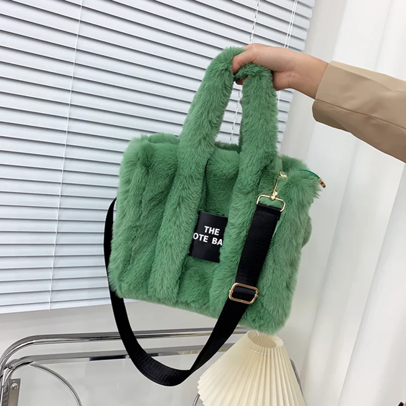 2023 Women's Handbag Faux Fur Tote Bags Designer Luxury Bag Autumn Winter Plush Shoulder Crossbody Bags Brand Shoppers New Xwefw
2023 Women's Handbag Faux Fur Tote Bags Designer Luxury Bag Autumn Winter Plush Shoulder Crossbody Bags Brand Shoppers New Xwefw