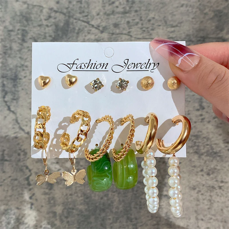 New Fashion Exquisite Acrylic Pearl Earrings Set for Women Vintage Geometric Round Metal Circle Hoop Earrings 2022 Trend Jewelry
New Fashion Exquisite Acrylic Pearl Earrings Set for Women Vintage Geometric Round Metal Circle Hoop Earrings 2022 Trend Jewelry