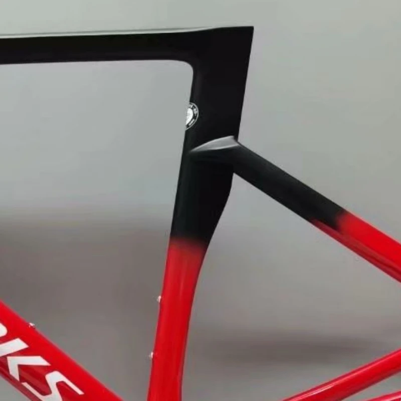 2022 Venge red Carbon Fiber Road Bike Frame Disc Brake T1100 Made in tai wan