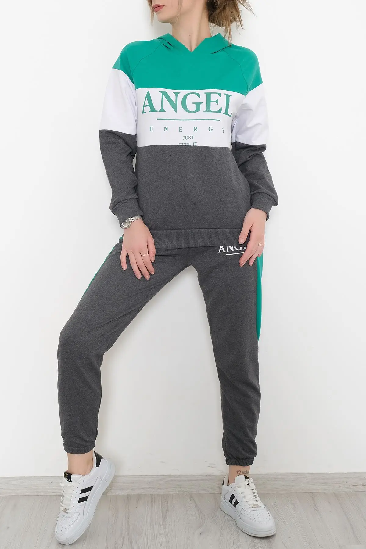Women's Green-Anthracite Hooded Long Sleeve Lycra Sport Tracksuit Set New Season Free Shipping
Women's Green-Anthracite Hooded Long Sleeve Lycra Sport Tracksuit Set New Season Free Shipping