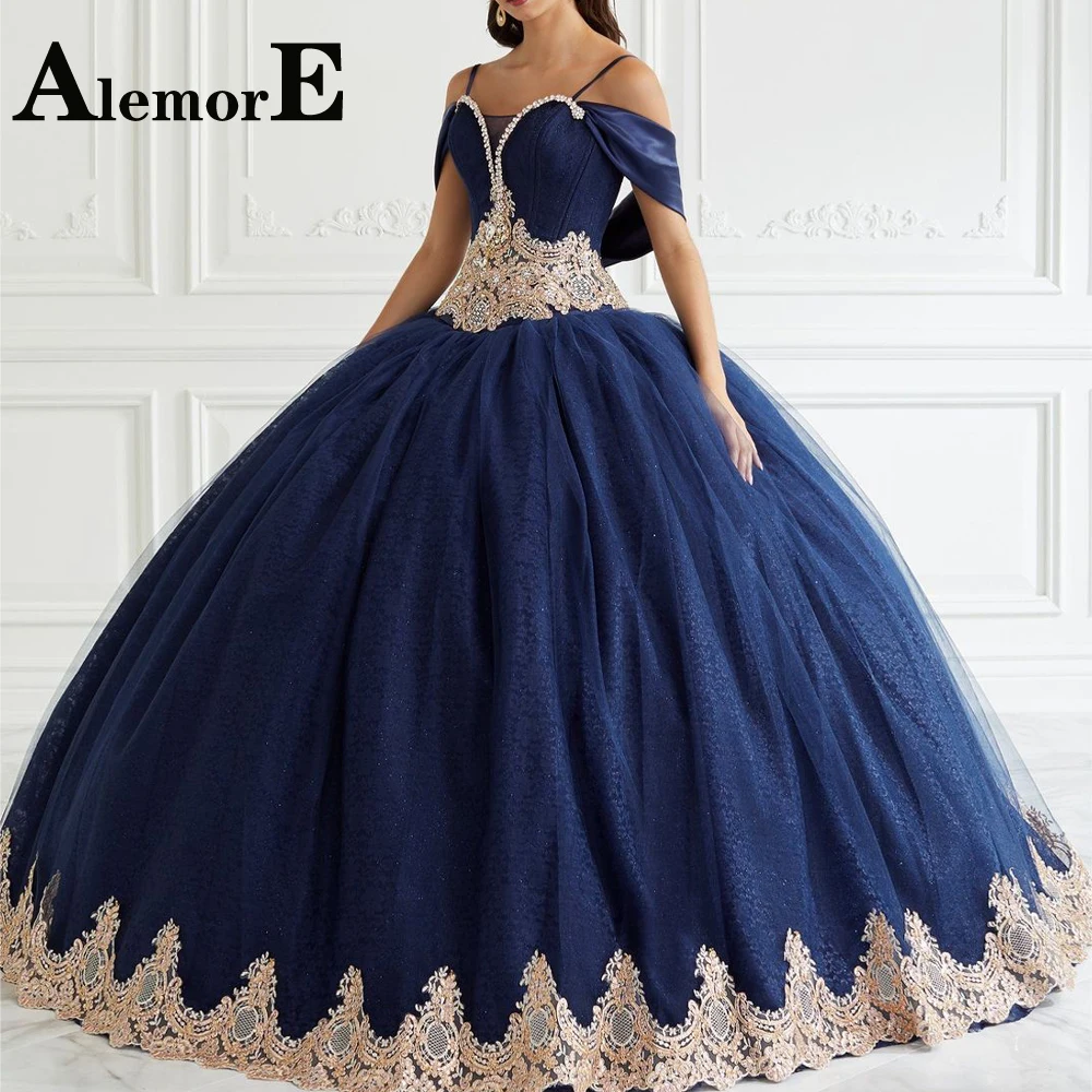 Alemore Modest Ball Gown Quinceanera Dresses Spaghetti Straps Appliques Scoop Crystal Made To Order Vestidos Robes De Soirée
Alemore Modest Ball Gown Quinceanera Dresses Spaghetti Straps Appliques Scoop Crystal Made To Order Vestidos Robes De Soirée