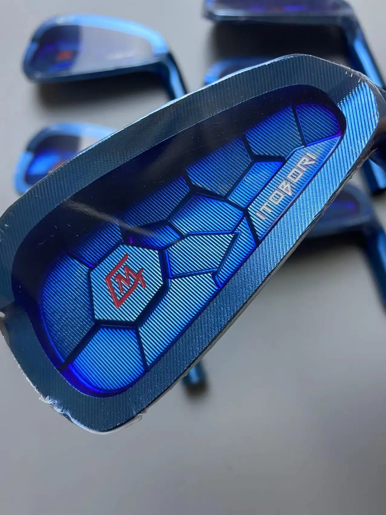 2021Golf Clubs ITOBORI New Design ITOBORI Golf Iron Set #4-#P(7pcs) Forged Carbon CNC Cavity Regular Steel Shaft
2021Golf Clubs ITOBORI New Design ITOBORI Golf Iron Set #4-#P(7pcs) Forged Carbon CNC Cavity Regular Steel Shaft
