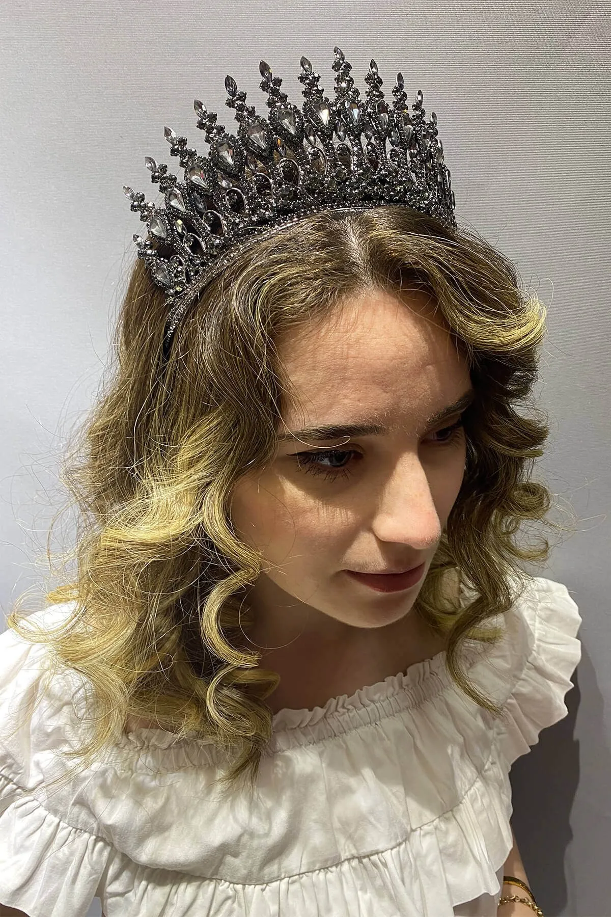 Wedding Hair Jewelry Crystal Bridal Tiara Crown Silver Color Diadem Veil Tiaras Wedding Hair Accessories Headpieces Head Jewelr
Wedding Hair Jewelry Crystal Bridal Tiara Crown Silver Color Diadem Veil Tiaras Wedding Hair Accessories Headpieces Head Jewelr