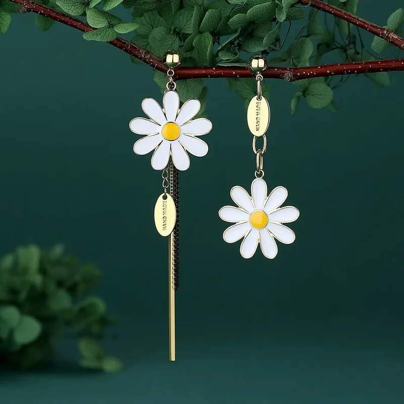 

2022 Korean Daisy Flower Stud Earrings For Women Sunflower Bee Butterfly Zircon Asymmetrical Tassel Earring Girl Sweet Jewelry