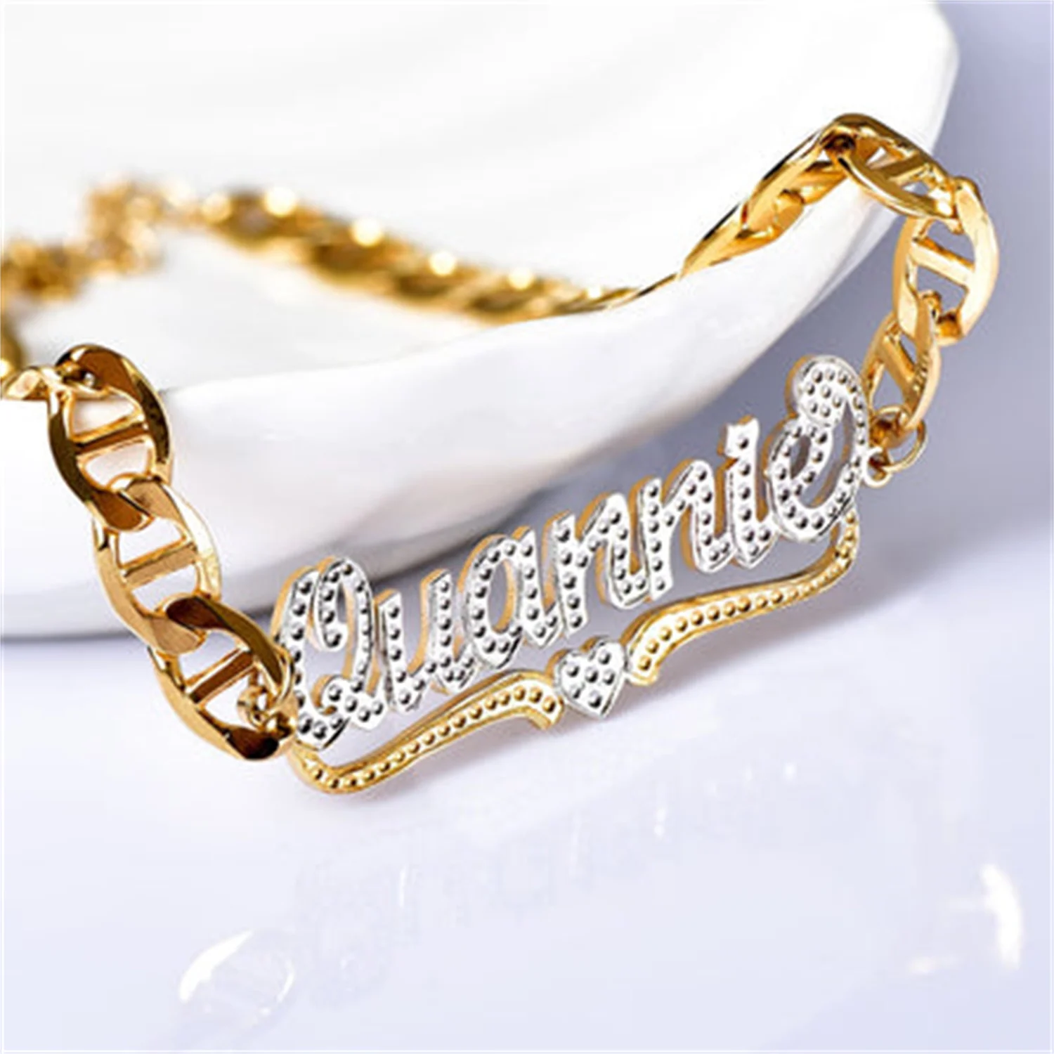 Two Tone Personalized Carved Flowers Name Bracelet With Heart Custom Double Plate Nameplate Bangle Stainless Steel Jewelry Gifts
Two Tone Personalized Carved Flowers Name Bracelet With Heart Custom Double Plate Nameplate Bangle Stainless Steel Jewelry Gifts