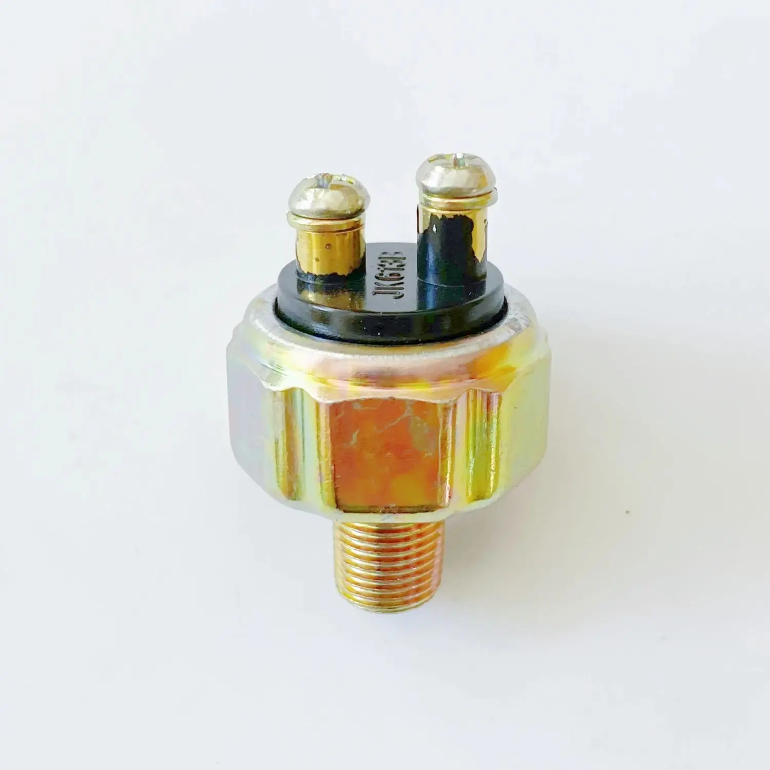 Стоп светильник переключатель стоп-сигнала для Stels 500K/GT Kazuma 500 Jaguar J500 ATV Xinyang Hisun Dinli C500-8301740 LU018662 
Стоп светильник переключатель стоп-сигнала для Stels 500K/GT Kazuma 500 Jaguar J500 ATV Xinyang Hisun Dinli C500-8301740 LU018662