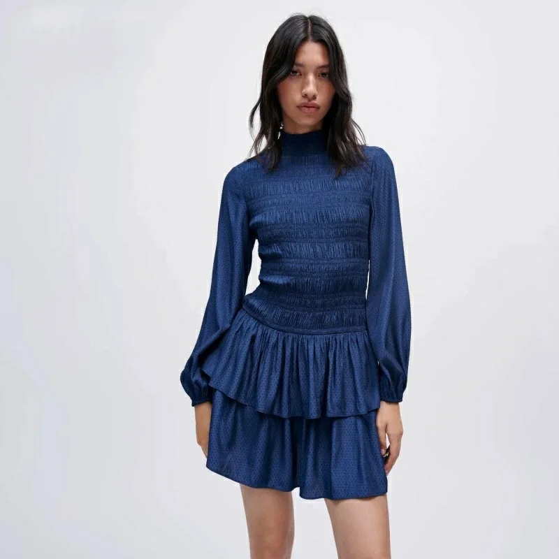 Spring Autumn Female French Single Fall New French Temperament Elastic Pleated Design Sense Dress Women Formal Occasion Dresses
Spring Autumn Female French Single Fall New French Temperament Elastic Pleated Design Sense Dress Women Formal Occasion Dresses