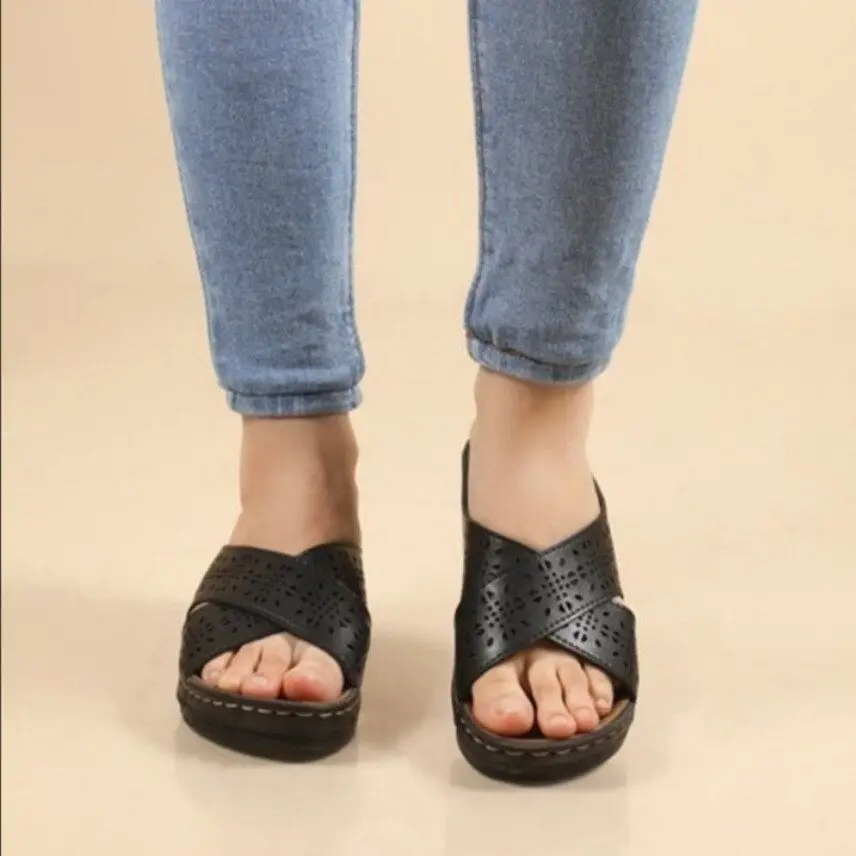 Women Slippers Luxury and stylish women's slippers comfortable orthopedic comfortable
Women Slippers Luxury and stylish women's slippers comfortable orthopedic comfortable