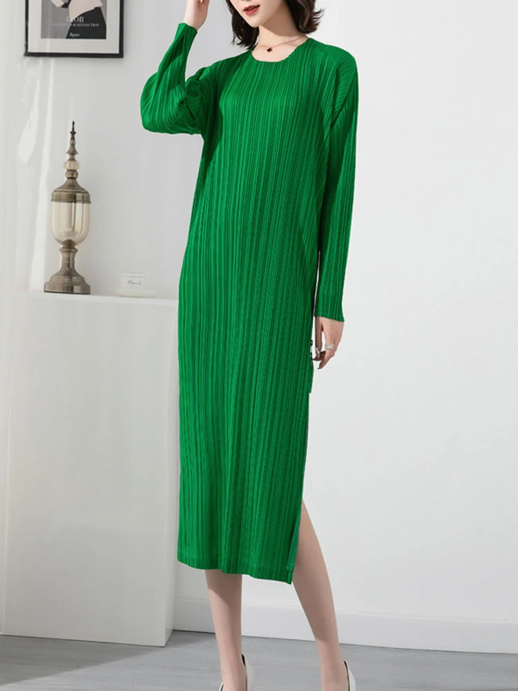 Miyake Pleated Long Sleeve Dress Women Solid Color Round Collar Split Dresses 2022 Autumn Causal Elegant Clothes
Miyake Pleated Long Sleeve Dress Women Solid Color Round Collar Split Dresses 2022 Autumn Causal Elegant Clothes