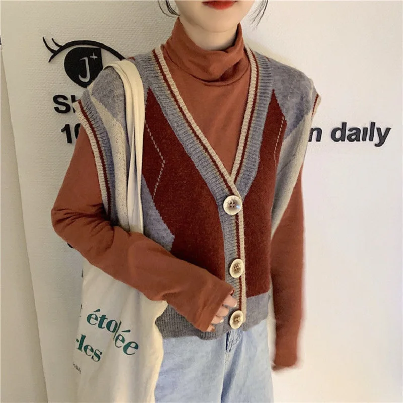 Spring Autumn New Fried Dough Twists Vintage Lingge Knitted Vest Women's V-Neck Sleeveless Loose Sweater Waistcoat
Spring Autumn New Fried Dough Twists Vintage Lingge Knitted Vest Women's V-Neck Sleeveless Loose Sweater Waistcoat
