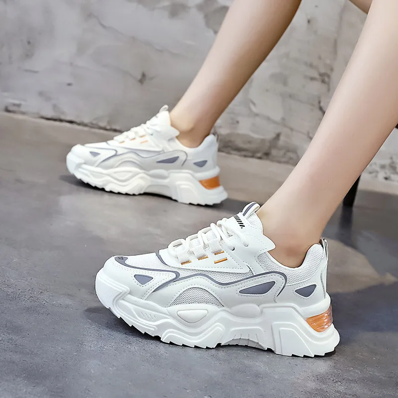 2022 new daddy women's shoes heightening sneakers running breathable casual shoes
2022 new daddy women's shoes heightening sneakers running breathable casual shoes