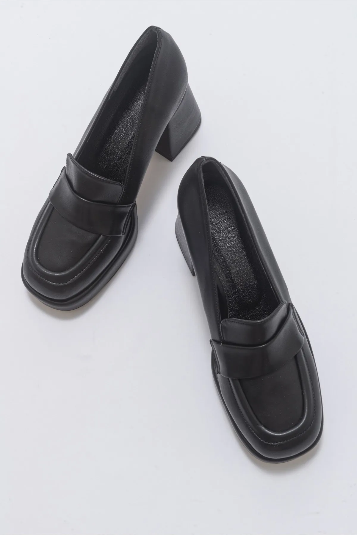 Rove Inner Outer Quality Faux Leather Square High Platform Heeled Black Women's Shoes Poshnmore Leather Patent Leather Casual Sh
Rove Inner Outer Quality Faux Leather Square High Platform Heeled Black Women's Shoes Poshnmore Leather Patent Leather Casual Sh