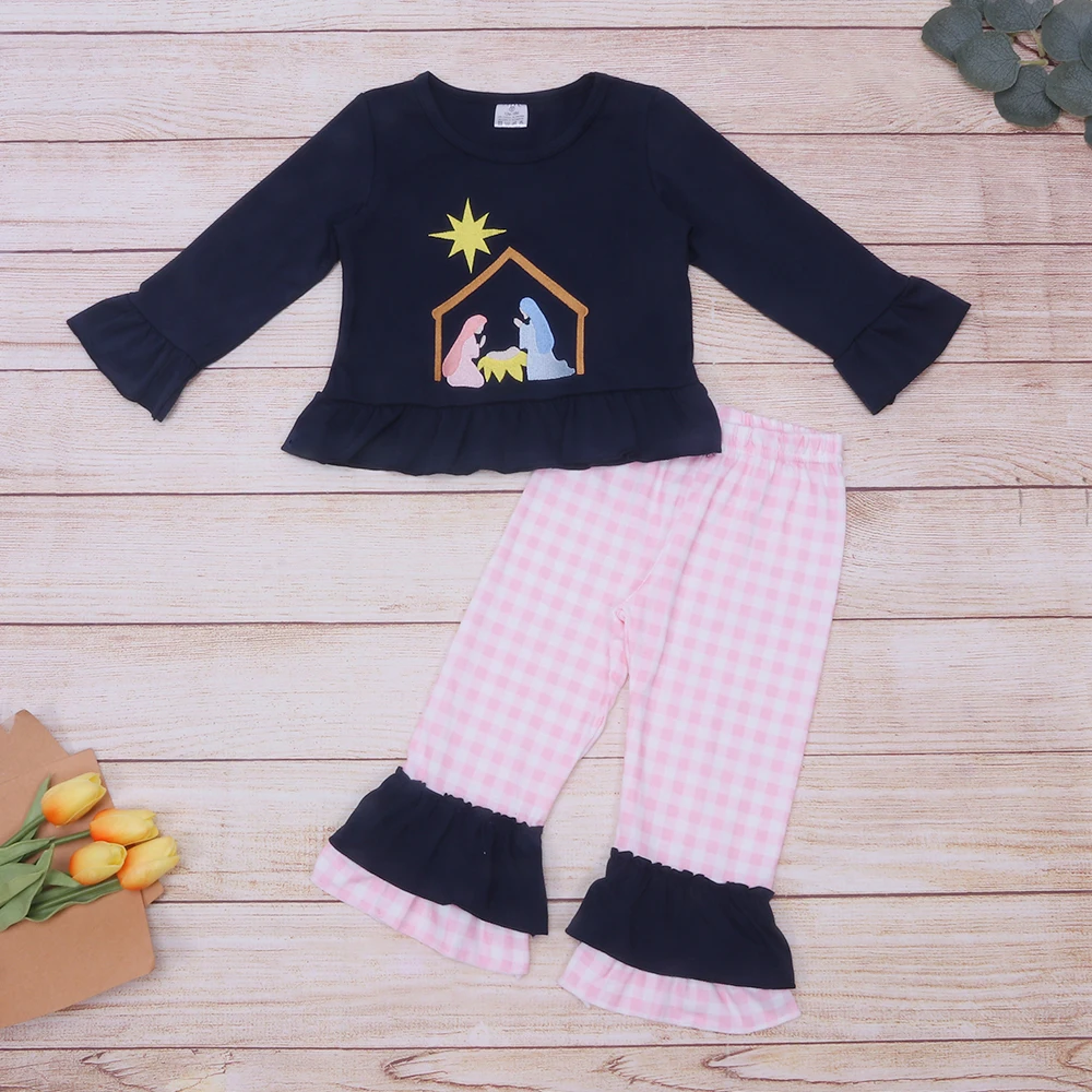 Осенняя одежда 2022, наряды для маленьких девочек, модные оранжевые футболки с цветочным принтом, однотонные синие длинные брюки для детей 
Осенняя одежда 2022, наряды для маленьких девочек, модные оранжевые футболки с цветочным принтом, однотонные синие длинные брюки для детей