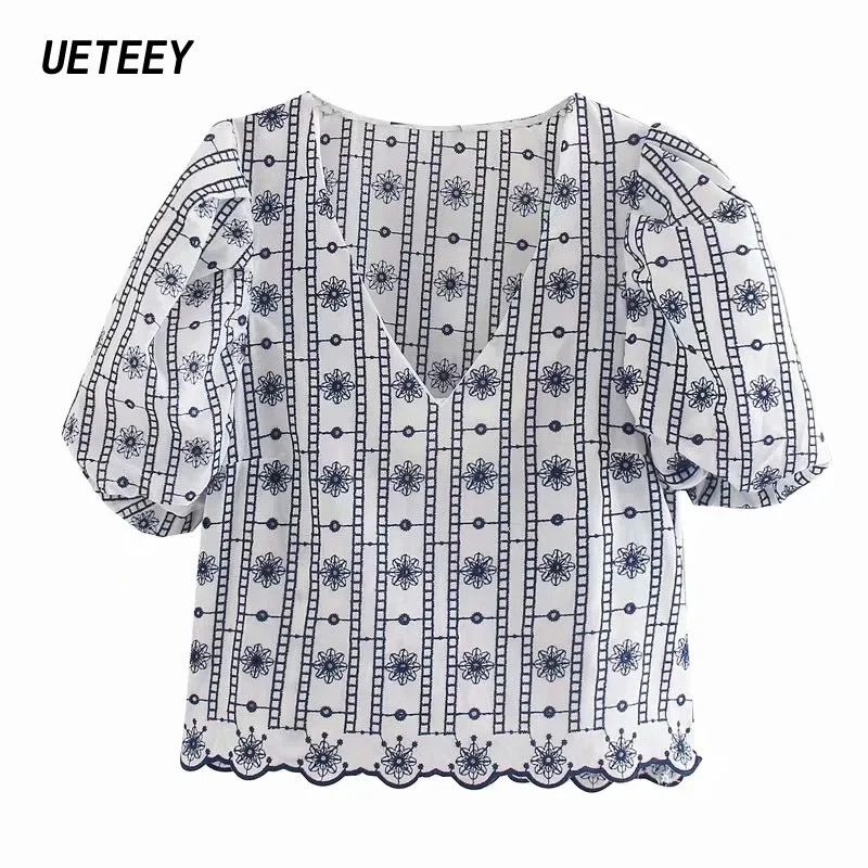 Women's Cropped Tops and Blouses Summer Short Sleeves Flower Embroidery Shirt Puff Sleeves Elegant Clothing Casual Slim Sexy Za
Women's Cropped Tops and Blouses Summer Short Sleeves Flower Embroidery Shirt Puff Sleeves Elegant Clothing Casual Slim Sexy Za