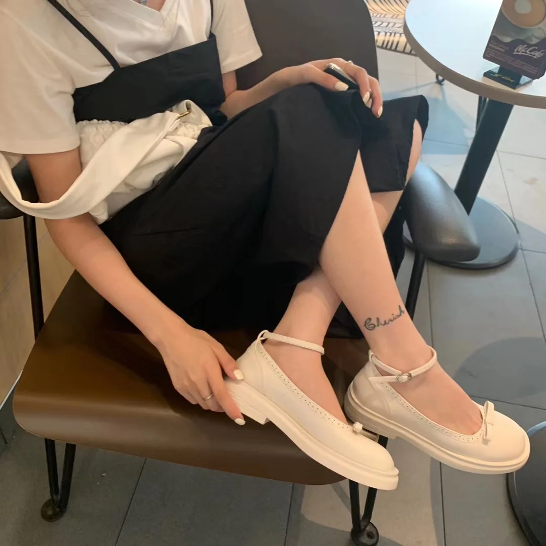 Women Shoes Autumn Female Footwear British Style Casual Sneaker Clogs Platform Round Toe Bow-Knot Fall Dress Preppy New Creepers
Women Shoes Autumn Female Footwear British Style Casual Sneaker Clogs Platform Round Toe Bow-Knot Fall Dress Preppy New Creepers