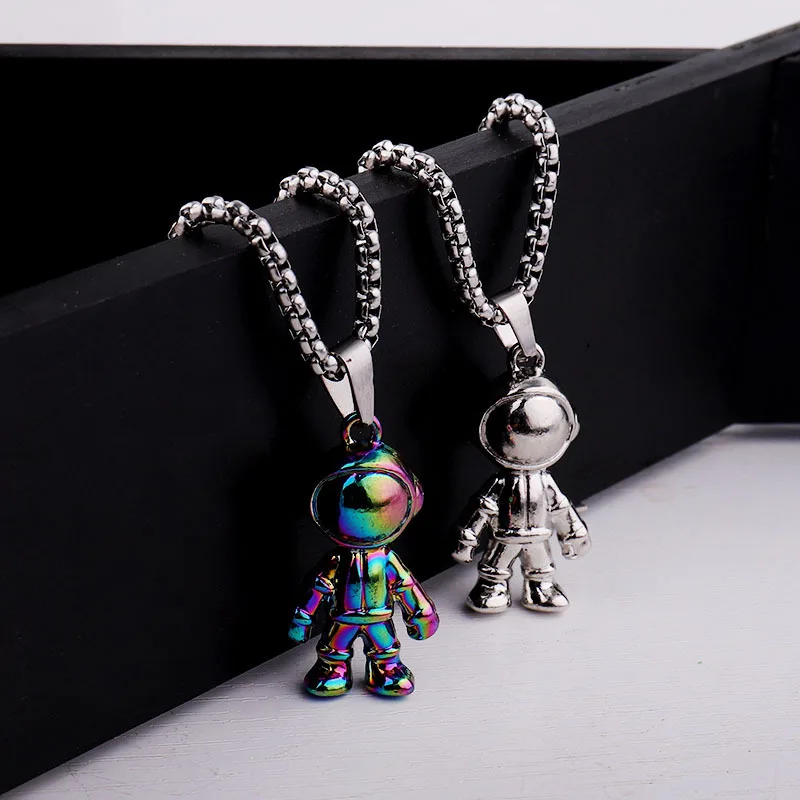 New Hip Hop Fashion Titanium Steel Astronaut Necklace Astronaut Pendant Pendant Couple Sweater Chain Punk Party Jewelry
New Hip Hop Fashion Titanium Steel Astronaut Necklace Astronaut Pendant Pendant Couple Sweater Chain Punk Party Jewelry