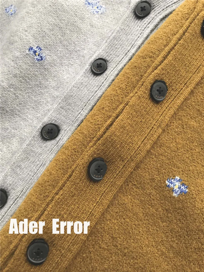 ADER ERROR Bluessom Cardigan Men Women Autumn Winter Adererror Sweater High Quality Knitted Cotton Jacquard Logo Ader Sweaters
ADER ERROR Bluessom Cardigan Men Women Autumn Winter Adererror Sweater High Quality Knitted Cotton Jacquard Logo Ader Sweaters