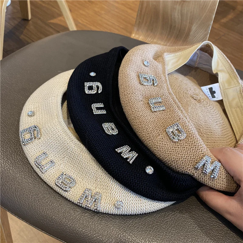 2021 Classic Trendy Brand Luxury Design Casual Lovely Simple Beret Artist Hat Women Versatile Fashion Hat A2
2021 Classic Trendy Brand Luxury Design Casual Lovely Simple Beret Artist Hat Women Versatile Fashion Hat A2