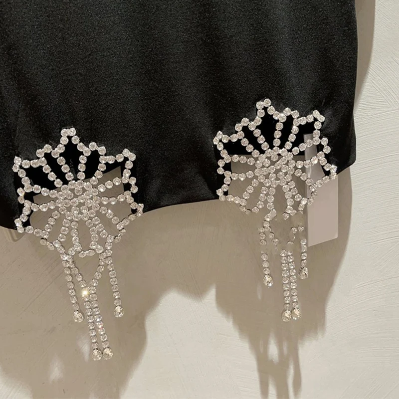 2021 Summer New Fashion Sweet Elegant Round Neck Bead Short-Sleeved T-shirt Women's Fashion Simple Solid Western Style Top Tee
2021 Summer New Fashion Sweet Elegant Round Neck Bead Short-Sleeved T-shirt Women's Fashion Simple Solid Western Style Top Tee