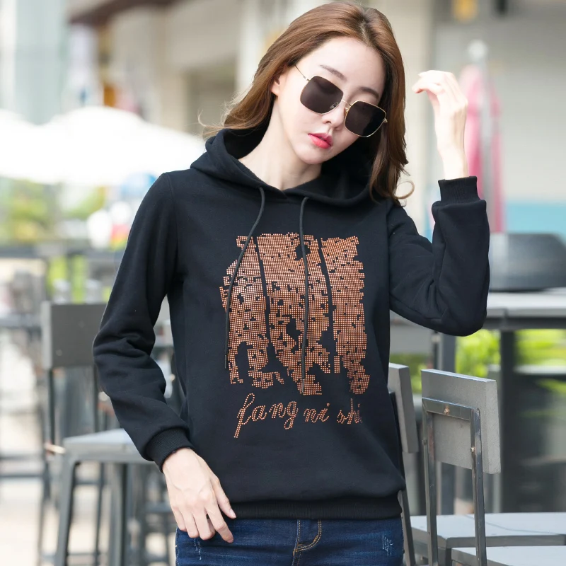 Autumn Winter 2022 Hooded Long Sleeve Sweatshirt Women New Drawstring Letters Sportswear Female Outfits Joggers Tops Black
Autumn Winter 2022 Hooded Long Sleeve Sweatshirt Women New Drawstring Letters Sportswear Female Outfits Joggers Tops Black