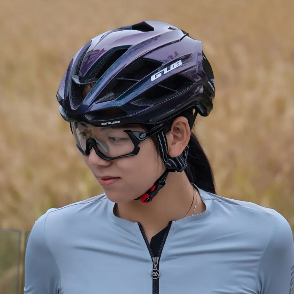 Breathable Adjustable Ultralight Cycling Helmet Men Women Outdoor Sport Safety Helmet Racing Road MTB Bike Helmet 57-61cm
Breathable Adjustable Ultralight Cycling Helmet Men Women Outdoor Sport Safety Helmet Racing Road MTB Bike Helmet 57-61cm