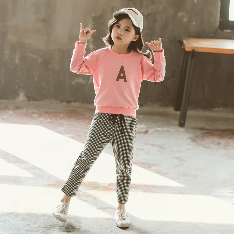 Kids Clothes Girls Tracksuit Set 2021 Autumn Children Clothing Set Tops +Ppants 2pcs Girls Sport Suits Baby Girl Outfits
Kids Clothes Girls Tracksuit Set 2021 Autumn Children Clothing Set Tops +Ppants 2pcs Girls Sport Suits Baby Girl Outfits