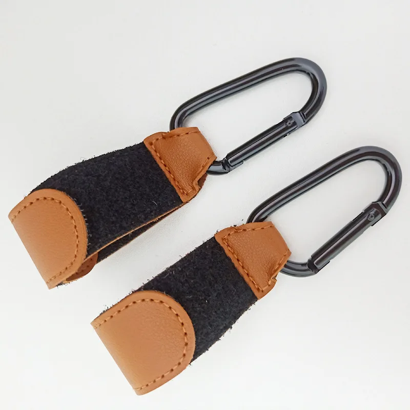 1/2pcs PU Leather Baby Bag Stroller Hook Pram Rotate 360 Degree Rotatable Velcro Cart Organizer Pram Hook Stroller Accessories
1/2pcs PU Leather Baby Bag Stroller Hook Pram Rotate 360 Degree Rotatable Velcro Cart Organizer Pram Hook Stroller Accessories