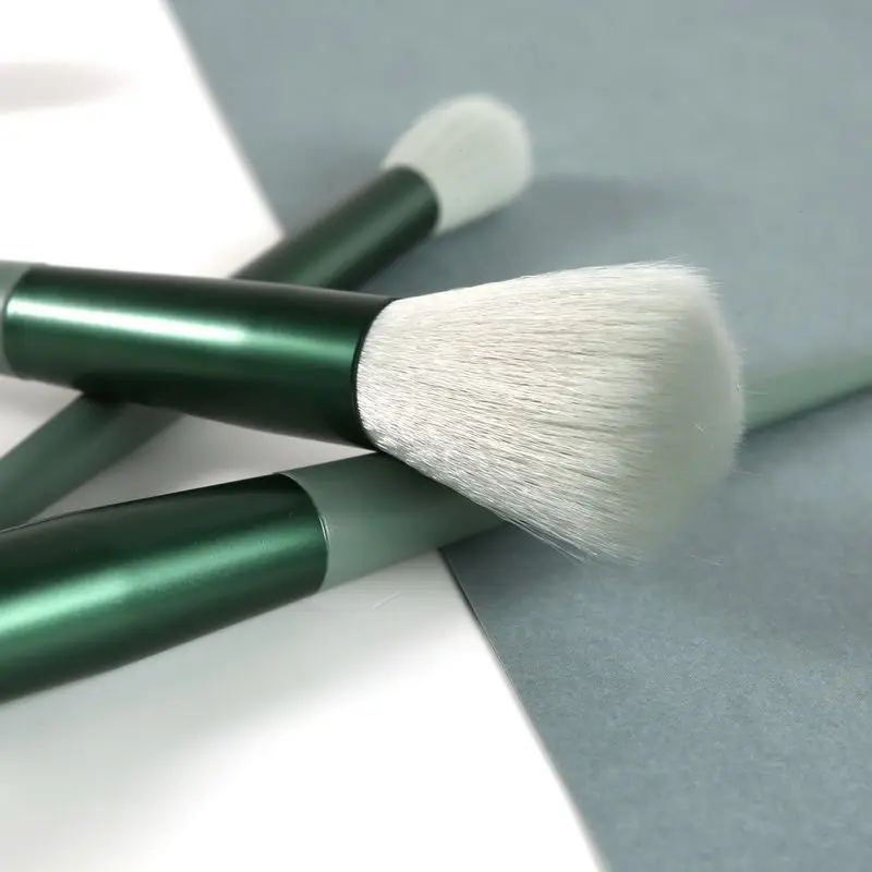 13Pcs/set Natural Green Color Makeup Brushes Fashion Eyeshadow Highlight Concealer Eyebrow Blush Contouring Foundation Brush Set
13Pcs/set Natural Green Color Makeup Brushes Fashion Eyeshadow Highlight Concealer Eyebrow Blush Contouring Foundation Brush Set
