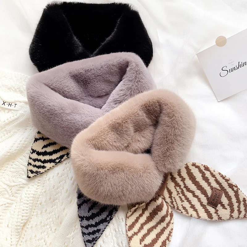 2021 New Designer Leopard Print Knitted Scarf Women Winter Fashion Black Soft Fluffy Faux Fur Warm Scarfs for Ladies Neckerchief
2021 New Designer Leopard Print Knitted Scarf Women Winter Fashion Black Soft Fluffy Faux Fur Warm Scarfs for Ladies Neckerchief