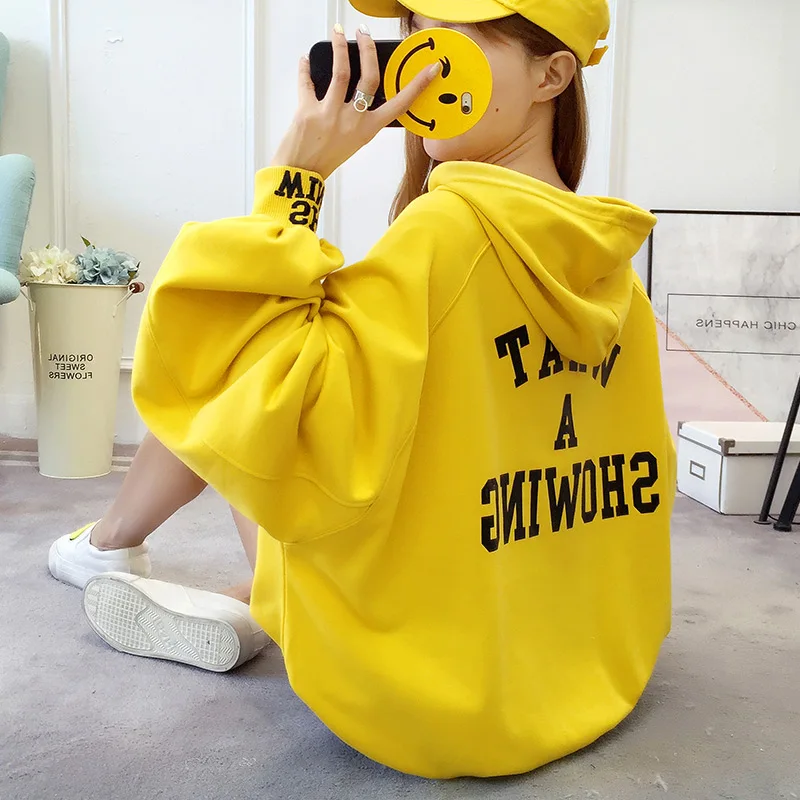 New autumn and winter Harajuku style thin letter lantern sleeve hooded pullover sweater comfortable loose hooded sweater
New autumn and winter Harajuku style thin letter lantern sleeve hooded pullover sweater comfortable loose hooded sweater