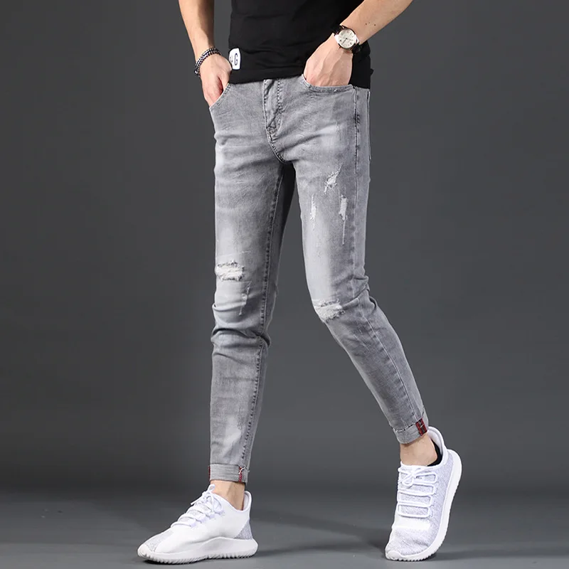 Wholesale 2021 teenagers Ripped jeans men's brand small feet slim light color Korean trend wild summer thin men's pencil pants
Wholesale 2021 teenagers Ripped jeans men's brand small feet slim light color Korean trend wild summer thin men's pencil pants