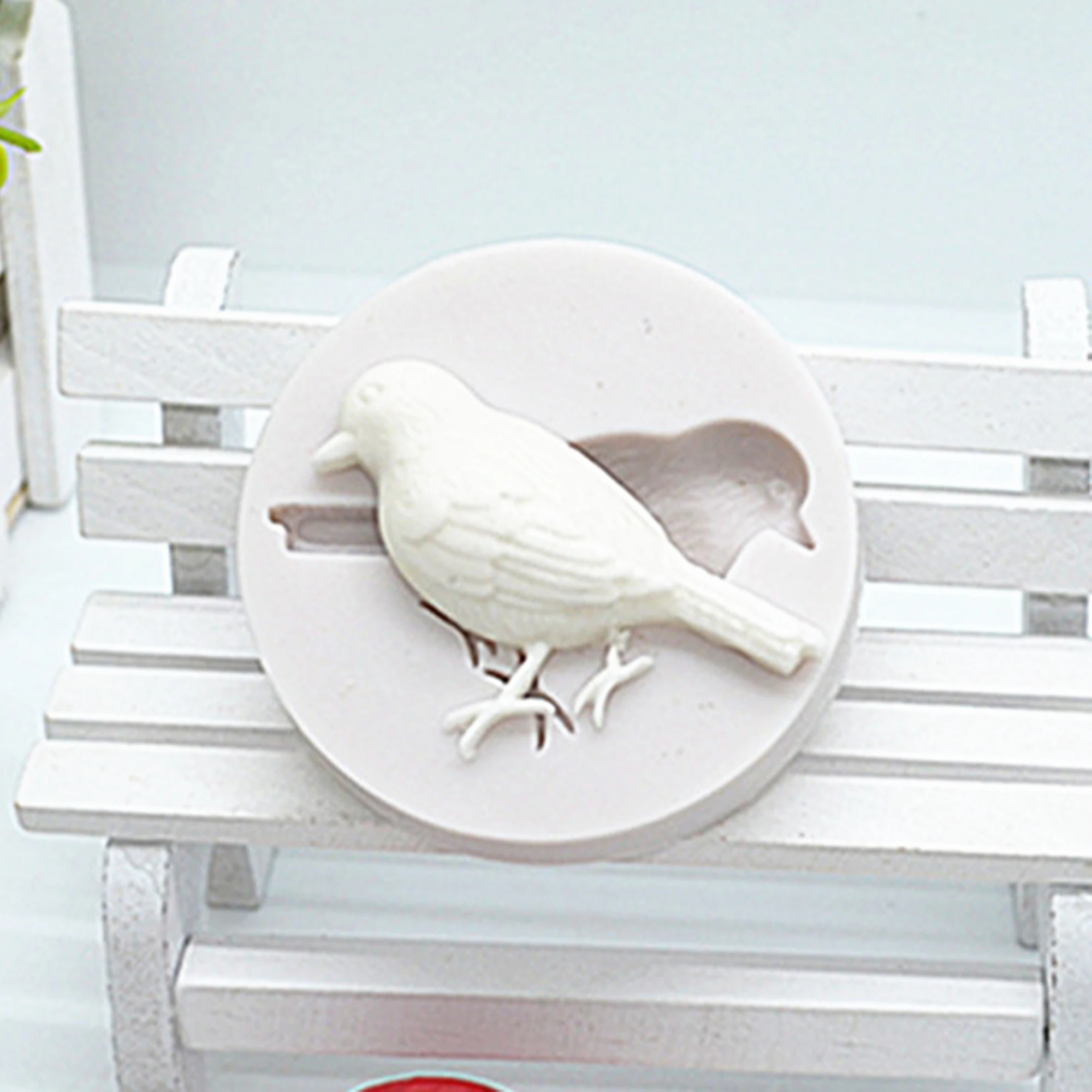 Birds Silicone Molds Fondant Molds DIY Cake Decorating Tools Candy Chocolate Gumpaste Mould Cupcake Baking Resin Soap Mold M704
Birds Silicone Molds Fondant Molds DIY Cake Decorating Tools Candy Chocolate Gumpaste Mould Cupcake Baking Resin Soap Mold M704