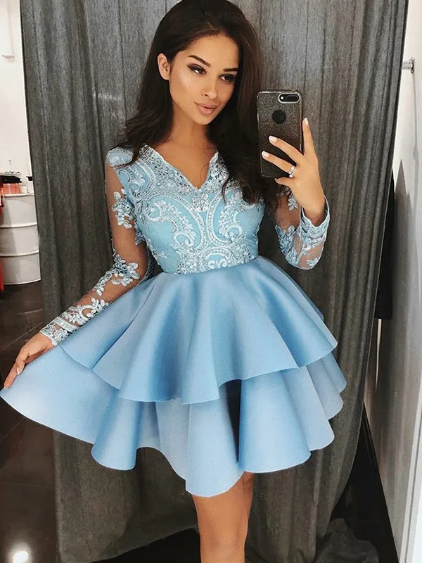 Blue Homecoming Dresses A-line V-neck Long Sleeves Short Mini Appliques Beaded Elegant Cocktail Dresses
Blue Homecoming Dresses A-line V-neck Long Sleeves Short Mini Appliques Beaded Elegant Cocktail Dresses
