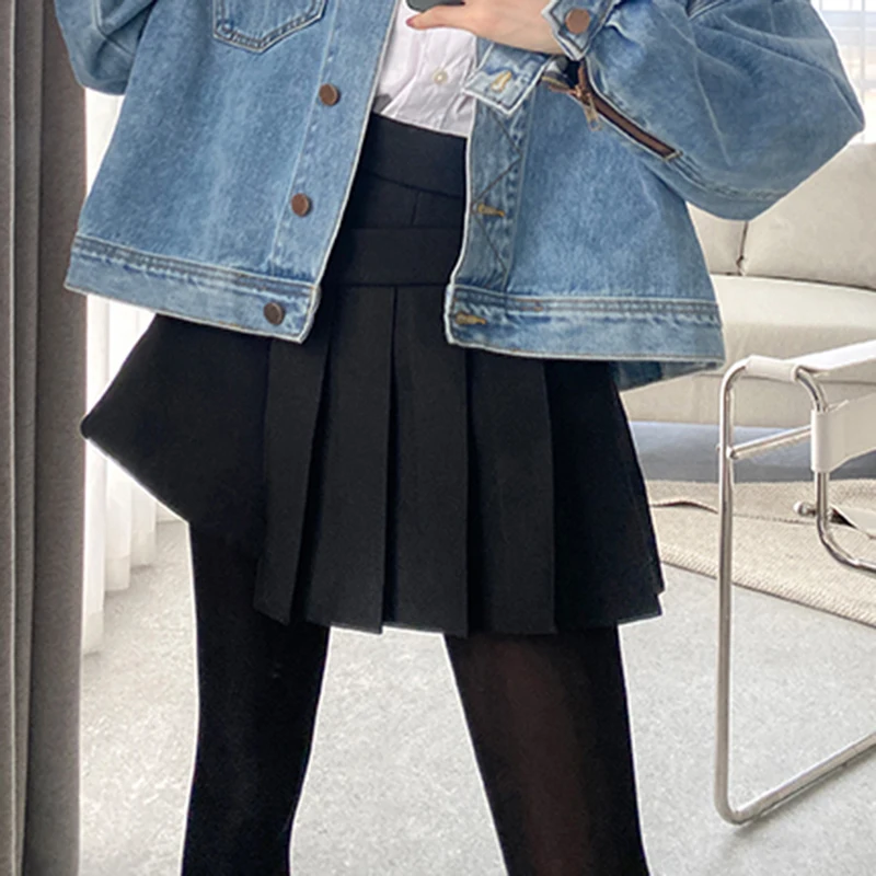 GALCAUR Black Removable Skirt For Women High Waist Patchwork Ruched Streetwear Mini Skirts Female Fashion Clothing 2020 New Tide 
GALCAUR Black Removable Skirt For Women High Waist Patchwork Ruched Streetwear Mini Skirts Female Fashion Clothing 2020 New Tide