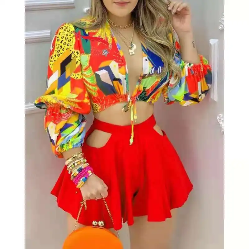 2021 Women New Colorblock Lantern Sleeve Crop Top & Cutout Plain Shorts Set Summer Casual Sexy Hollow Out Shirt 2PCS Suit Sets
2021 Women New Colorblock Lantern Sleeve Crop Top & Cutout Plain Shorts Set Summer Casual Sexy Hollow Out Shirt 2PCS Suit Sets
