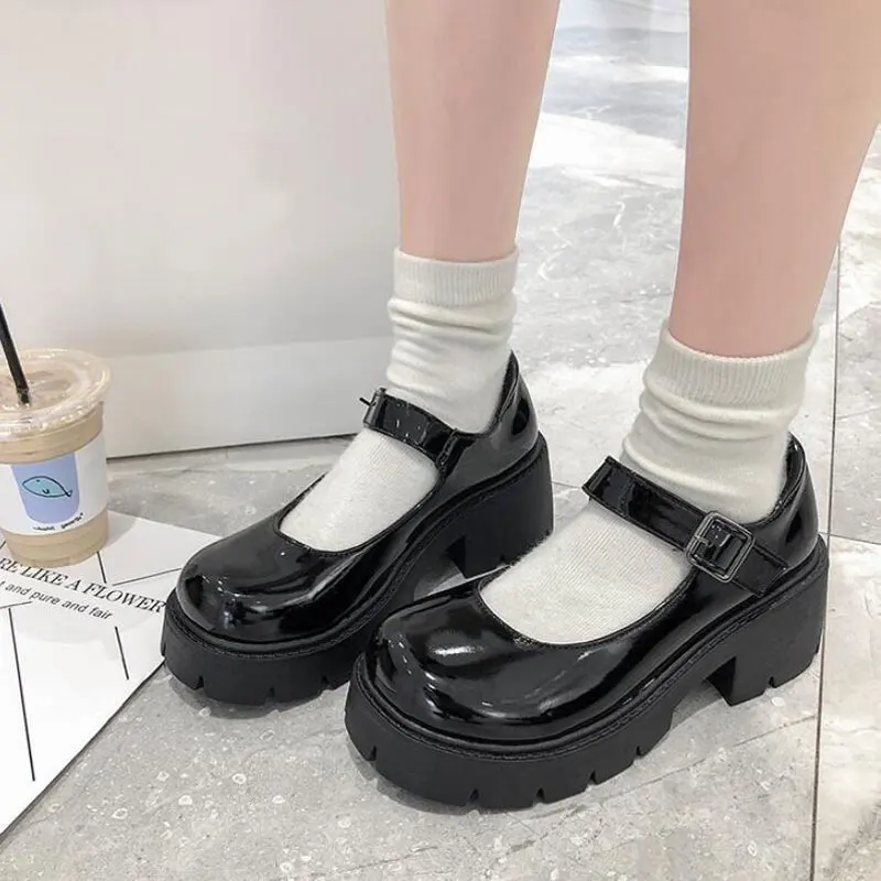 2021 Black Lolita Shoes Women High Heel Platform Mary Jane Shoe Spring Fall Vintage Girl College Student Patent Leather Pump 42
2021 Black Lolita Shoes Women High Heel Platform Mary Jane Shoe Spring Fall Vintage Girl College Student Patent Leather Pump 42