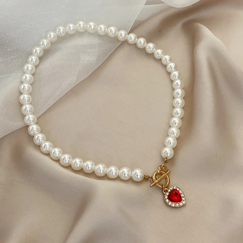 Temperament Full of Diamond Peach Heart Necklace Women Chain Necklaces Girl Jewelry
Temperament Full of Diamond Peach Heart Necklace Women Chain Necklaces Girl Jewelry