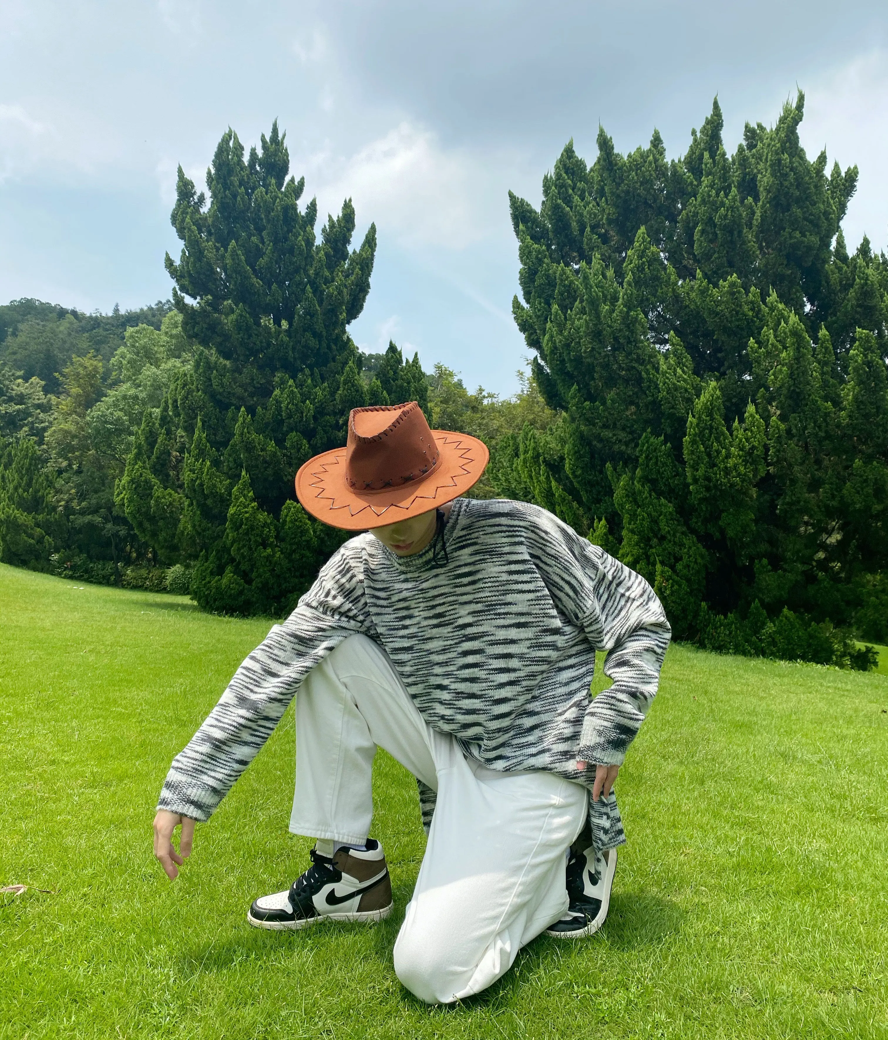 Пуловер с круглым вырезом для мужчин и женщин, свободный Универсальный свитер в ленивом стиле, с длинными рукавами, Осень-зима
Пуловер с круглым вырезом для мужчин и женщин, свободный Универсальный свитер в ленивом стиле, с длинными рукавами, Осень-зима