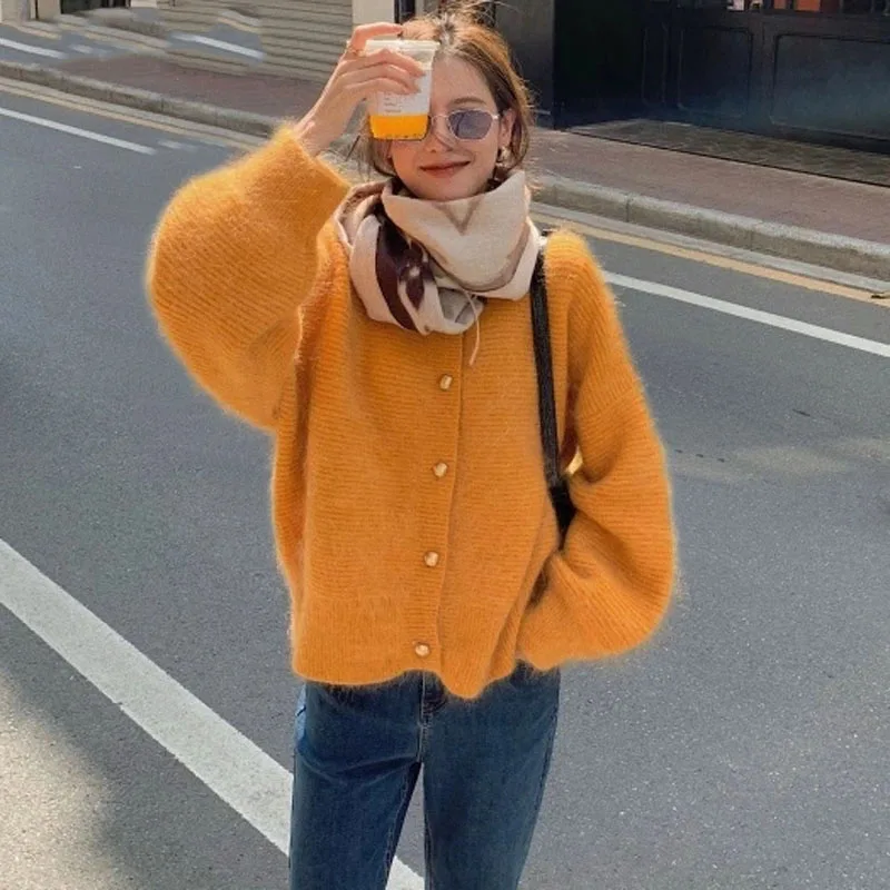 lantern Thick cashmere O-NECK Sweater Cardigans Women Autumn winter Casual long Sleeve Sweater For women Female Chic Jumpers
lantern Thick cashmere O-NECK Sweater Cardigans Women Autumn winter Casual long Sleeve Sweater For women Female Chic Jumpers