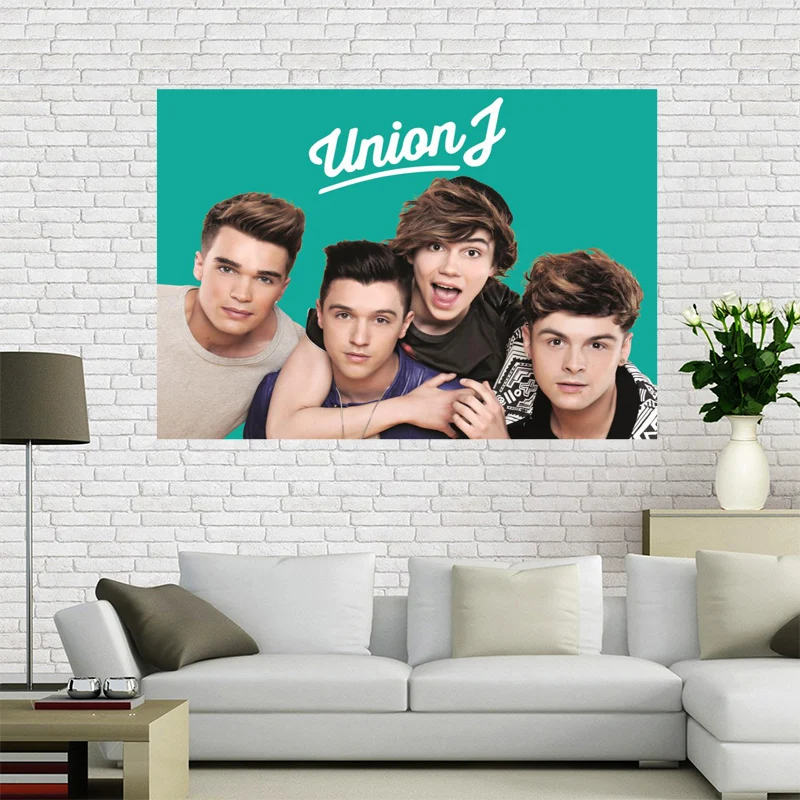 Новое поступление, персонализированный холст Union J, Постер для живописи, домашний декор, тканевый настенный плакат для гостиной
Новое поступление, персонализированный холст Union J, Постер для живописи, домашний декор, тканевый настенный плакат для гостиной