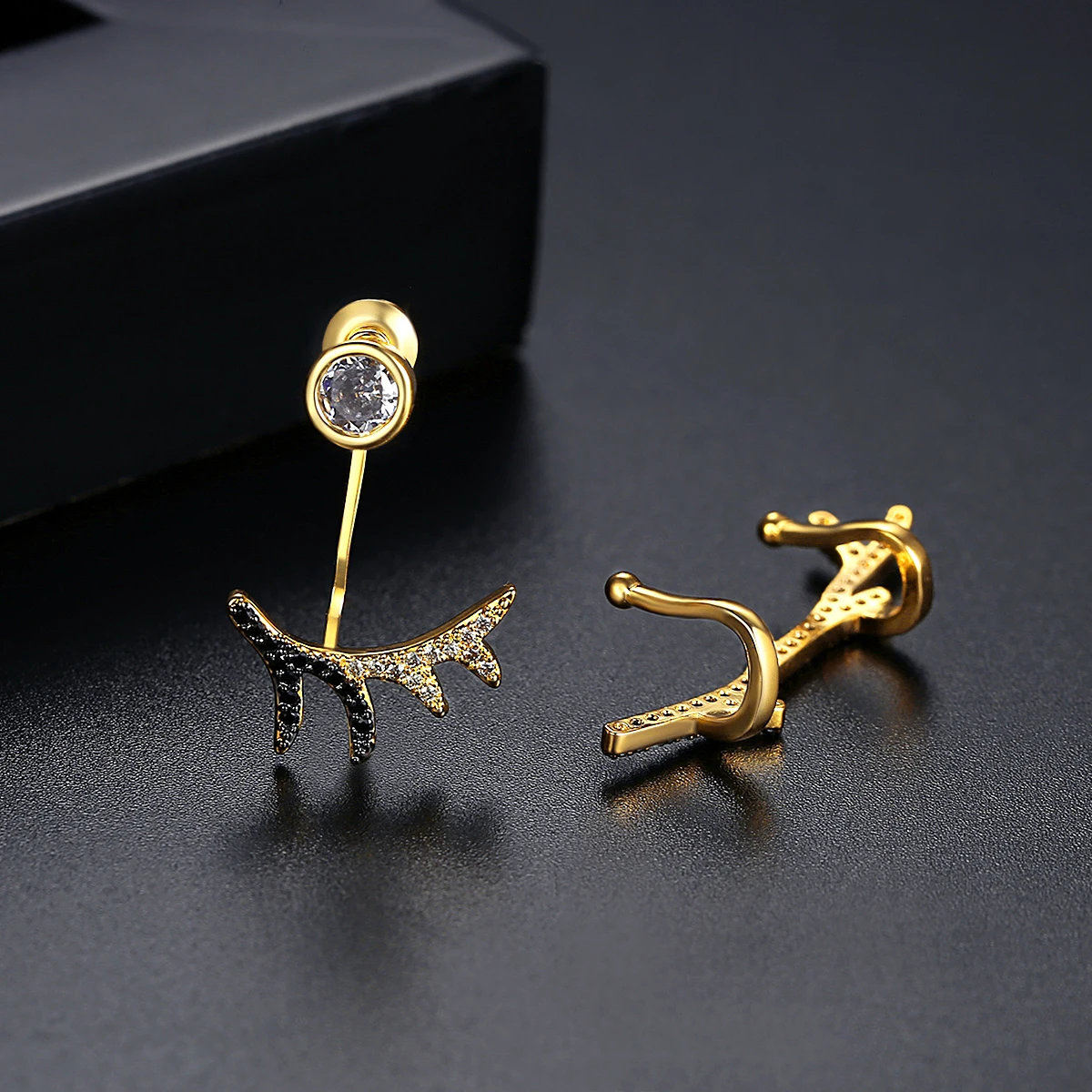 LUOTEEMI Creative No Piercing Earring Clip Plant Tree Women Stud Earring Cuff Boucle Oreille Femme Wholesale Items New Arrival
LUOTEEMI Creative No Piercing Earring Clip Plant Tree Women Stud Earring Cuff Boucle Oreille Femme Wholesale Items New Arrival