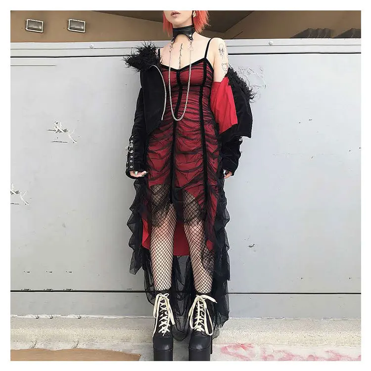 Gothic Mesh Pleated Sexy Strap Dress Women Dark Girl Summer Red Black Irregular Patchwork Designer Long Dresses 2021
Gothic Mesh Pleated Sexy Strap Dress Women Dark Girl Summer Red Black Irregular Patchwork Designer Long Dresses 2021