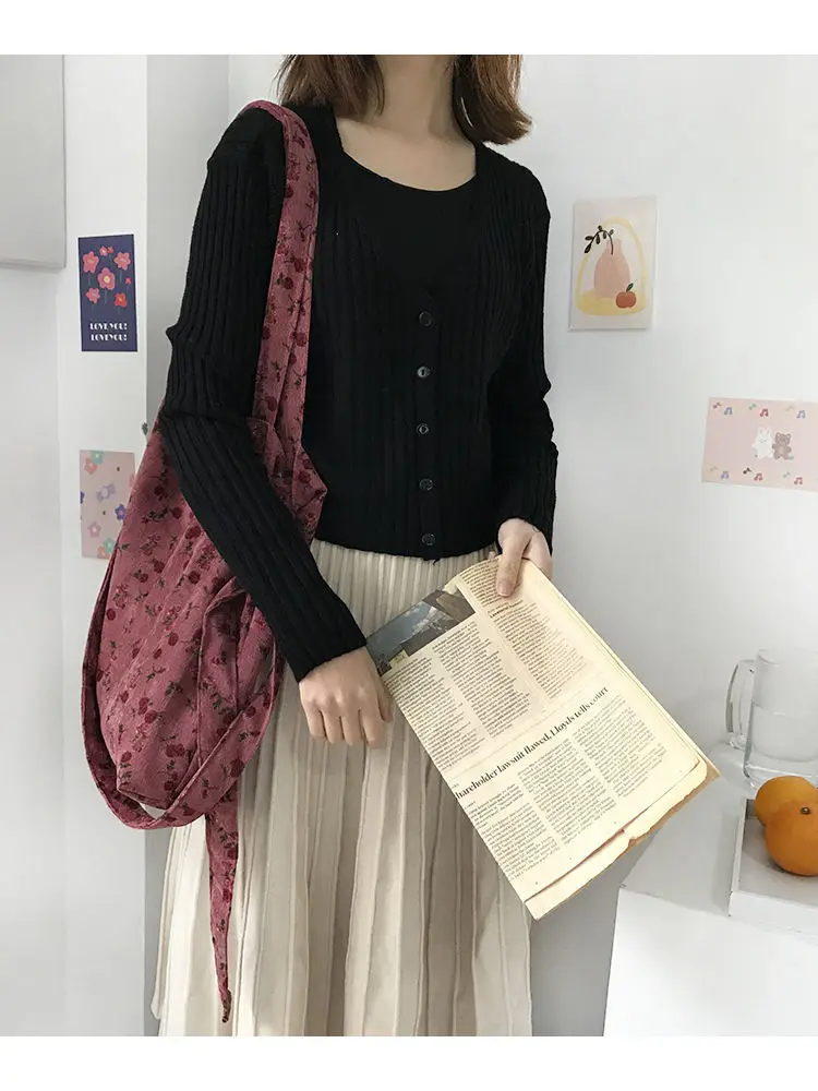 Fashion Small Broken Flower Crossbody Bag Women Corduroy Soft Casual Shoulder Messenger Totes Bag 2021 Female Handbag All-match
Fashion Small Broken Flower Crossbody Bag Women Corduroy Soft Casual Shoulder Messenger Totes Bag 2021 Female Handbag All-match