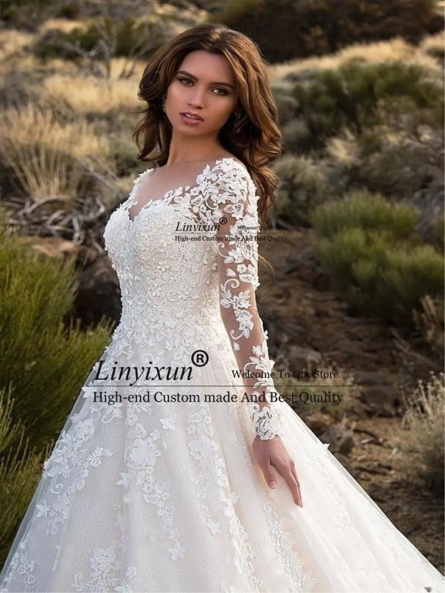 New Style Long Sleeved Scoop Neck Wedding Dresses With Appliques Lace Bridal Gown Court Train vestidos de novia Custom Made
New Style Long Sleeved Scoop Neck Wedding Dresses With Appliques Lace Bridal Gown Court Train vestidos de novia Custom Made