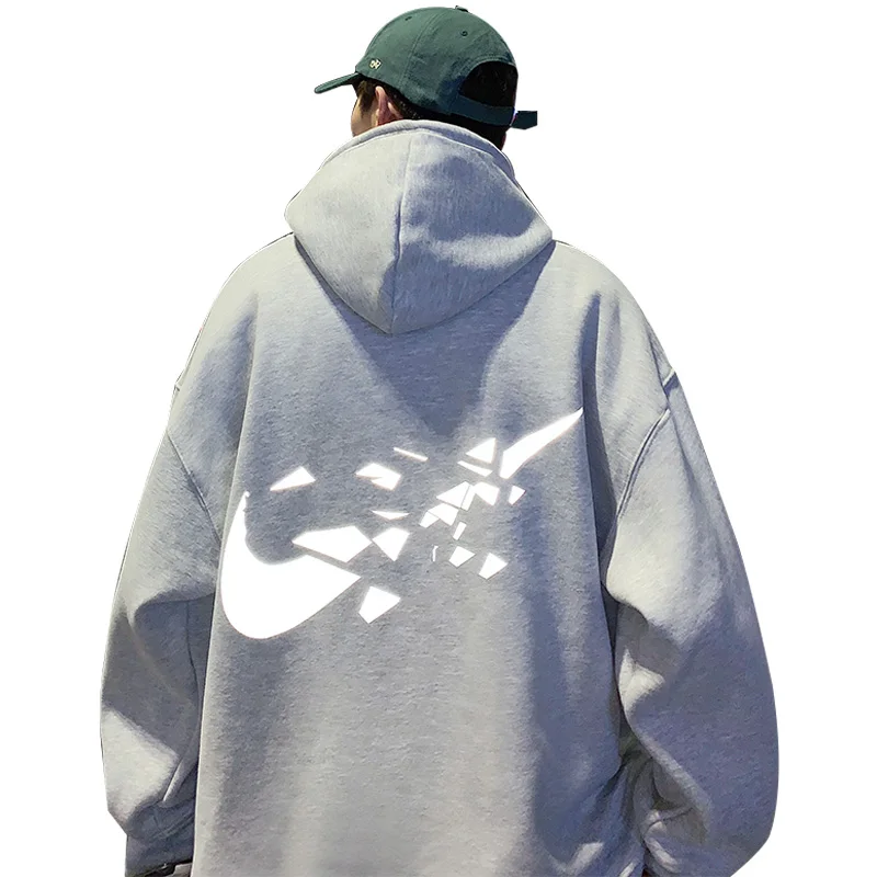 Hong Kong-style hooded fleece men's fashion ins loose casual versatile reflective top Korean fashion autumn coat
Hong Kong-style hooded fleece men's fashion ins loose casual versatile reflective top Korean fashion autumn coat